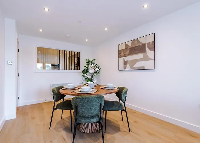 Chic 2 Bed With Terrace & Parking Appartement